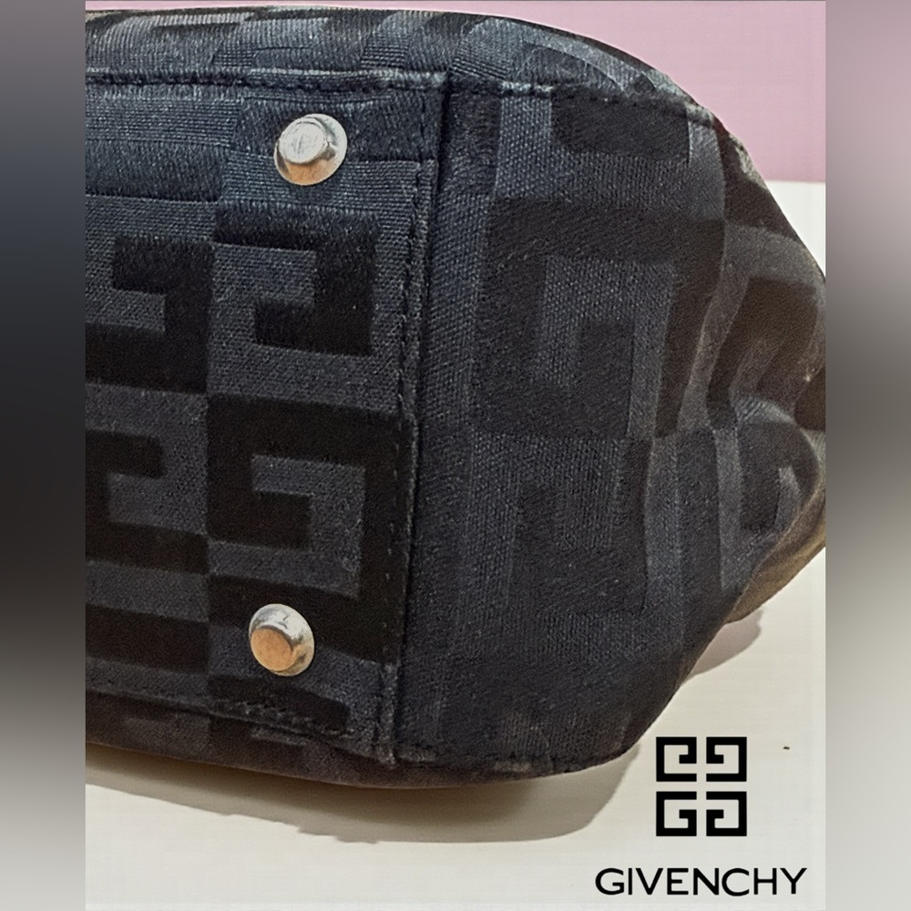 LOW START! Givenchy Maroquinerie 4G Black Tote Bag A BEAUTY 🖤 - Picture 6 of 14